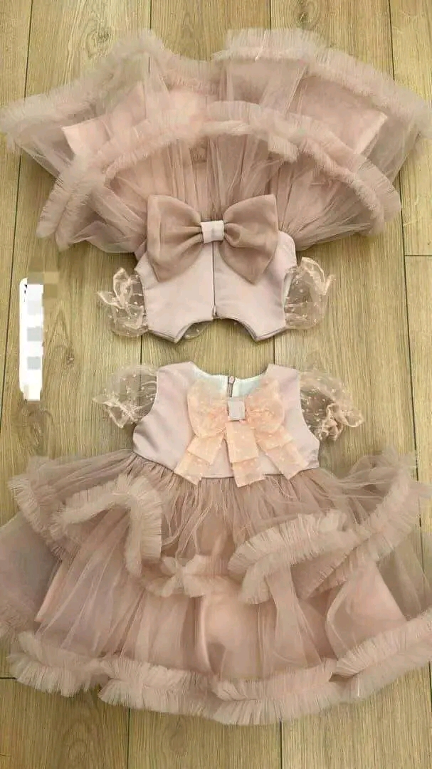 Robe pour Fille Élégante et Enjouée - Parfaite pour Chaque Occasion